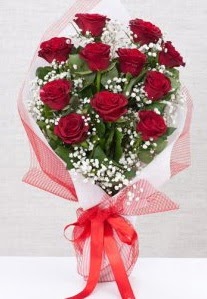 11 kırmızı gülden buket çiçeği  Konya çiçek siparişi sitesi 